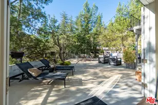7560 Devista Dr, Los Angeles, CA 90046 - Photo 29