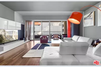 6250 Hollywood Blvd #12B, Los Angeles, CA 90028 - Photo 3