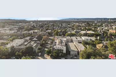 2405 W 18th St, Los Angeles, CA 90019 - Photo 9