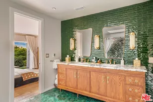 7924 Hillside Ave, Los Angeles, CA 90046 - Photo 15