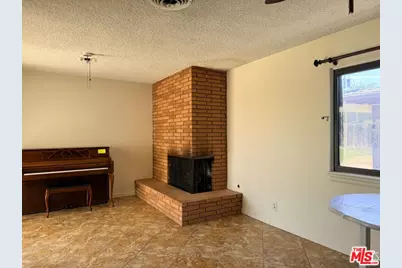 309 Pilot Ave, Bakersfield, CA 93308 - Photo 11