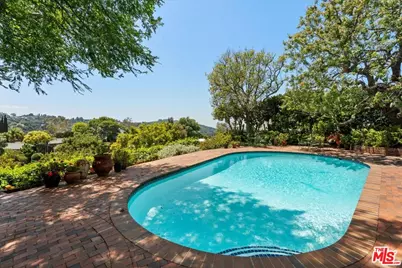 3314 Wonder View Dr, Los Angeles, CA 90068 - Photo 17