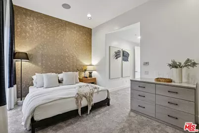 438 Arnaz Dr #103, Los Angeles, CA 90048 - Photo 23