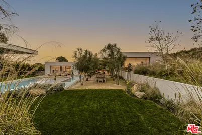 28837 Selfridge Dr, Malibu, CA 90265 - Photo 17