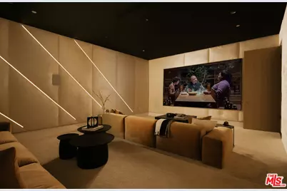 260 S Canyon View Dr, Los Angeles, CA 90049 - Photo 25