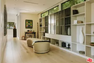 260 S Canyon View Dr, Los Angeles, CA 90049 - Photo 21