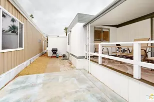 14 Garfield Dr, Cathedral City, CA 92234 - Photo 47