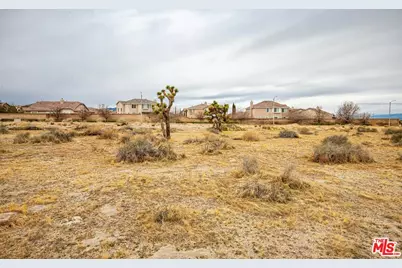 1 70th St E Near Avenue Q10, Palmdale, CA 93552 - Photo 1