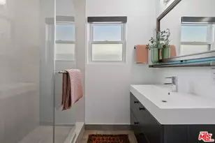 922 Garfield Ave, Venice, CA 90291 - Photo 13