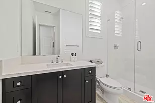 20211 W Liverpool Way, Porter Ranch, CA 91326 - Photo 17