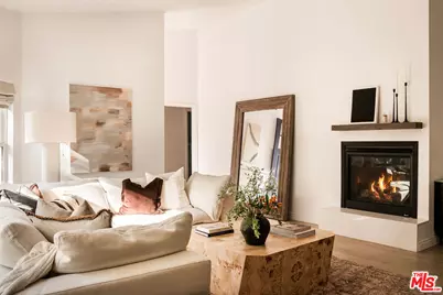 11202 Canton Dr, Studio City, CA 91604 - Photo 7