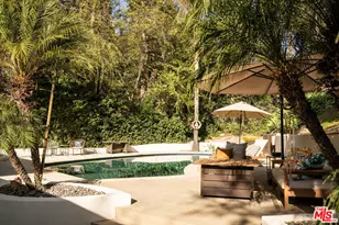 11202 Canton Dr, Studio City, CA 91604 - Photo 47