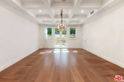 363 S Saltair Ave, Los Angeles, CA 90049 - Photo 9
