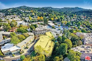 11975 Laurelwood Dr, Studio City, CA 91604 - Photo 7