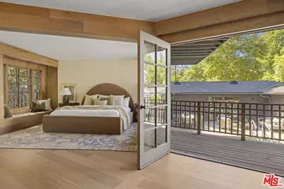 11747 Canton Pl, Studio City, CA 91604 - Photo 35