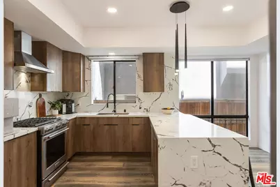 1210 N Kings Rd #101, West Hollywood, CA 90069 - Photo 11