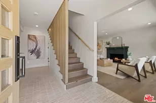 11268 Dona Lola Dr, Studio City, CA 91604 - Photo 17