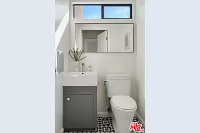 9917 Tabor St #2, Los Angeles, CA 90034 - Photo 33
