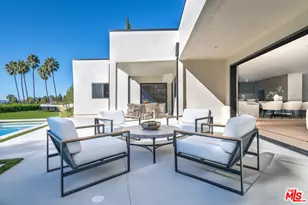 17969 Medley Dr, Encino, CA 91316 - Photo 29