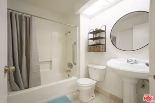 1119 Albany St, Los Angeles, CA 90015 - Photo 11