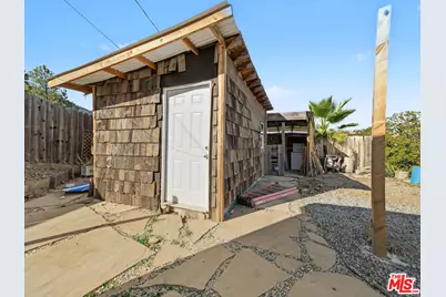 22125 Loop Dr, Redding, CA 96003 - Photo 21