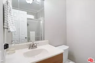 21317 Blue Curl Way, Canyon Country, CA 91351 - Photo 25