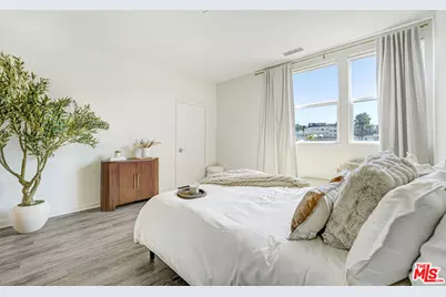 3945 Eagle Rock Blvd #50, Los Angeles, CA 90065 - Photo 7