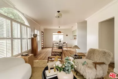 2223 Alsace Ave, Los Angeles, CA 90016 - Photo 11