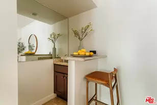 2332 Fox Hills Dr, Los Angeles, CA 90064 - Photo 7
