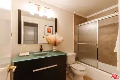 2332 Fox Hills Dr #103, Los Angeles, CA 90064 - Photo 19
