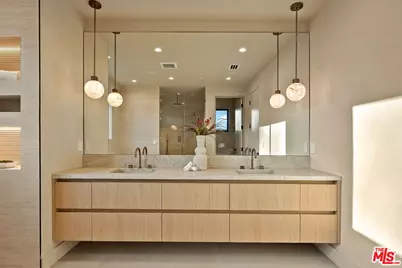 12122 Ivy Pl, Los Angeles, CA 90064 - Photo 31