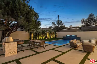 12122 Ivy Pl, Los Angeles, CA 90064 - Photo 3