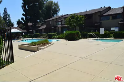8723 Cedros Ave #55, Panorama City, CA 91402 - Photo 3