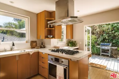 5922 Tuxedo Ter, Los Angeles, CA 90068 - Photo 11