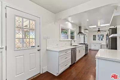 1283 S Windsor, Los Angeles, CA 90019 - Photo 23
