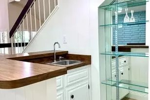 1501 Westbourne Way, Bakersfield, CA 93309 - Photo 11