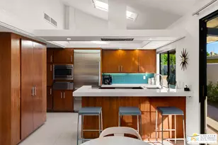 555 W Arenas Rd, Palm Springs, CA 92262 - Photo 9