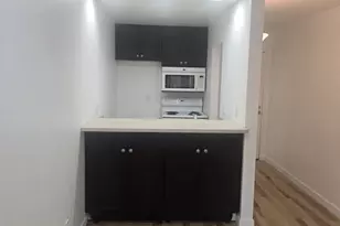 320 S Ardmore Ave, Los Angeles, CA 90020 - Photo 9