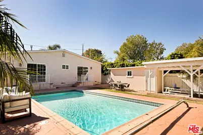 17827 Burbank Blvd, Encino, CA 91316 - Photo 1