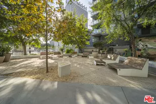 330 W 11th St, Los Angeles, CA 90015 - Photo 63