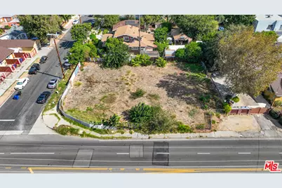 6640 Kester Ave, Van Nuys, CA 91405 - Photo 7