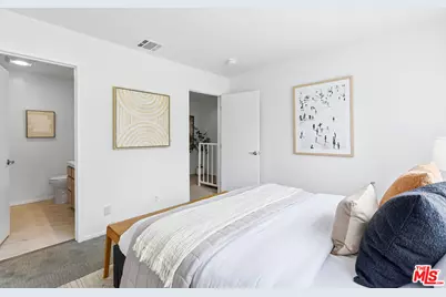 1802 20th St #B, Santa Monica, CA 90404 - Photo 23