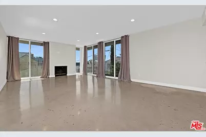 1129 Larrabee St #11, West Hollywood, CA 90069 - Photo 3