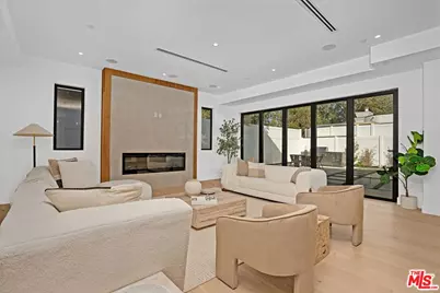 17509 Martha St, Encino, CA 91316 - Photo 7