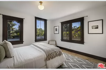 1922 Taft Ave, Los Angeles, CA 90068 - Photo 33