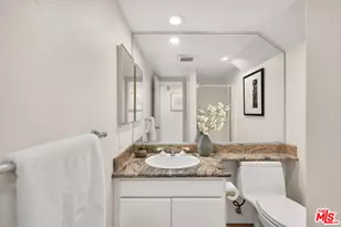 15167 Magnolia Blvd, Sherman Oaks, CA 91403 - Photo 15