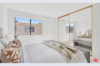 15167 Magnolia Blvd #E, Sherman Oaks, CA 91403 - Photo 17