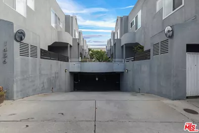 1436 20th St #9, Santa Monica, CA 90404 - Photo 33