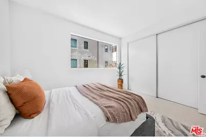 9000 Cynthia St #212, West Hollywood, CA 90069 - Photo 29
