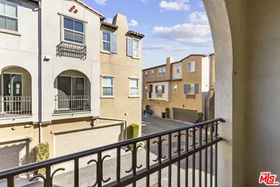 1013 Chandler Dr, Covina, CA 91722 - Photo 19